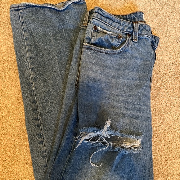 Abercrombie & Fitch 90’s relaxed curve love high rise jeans sz 28/6L -light wash - Picture 1 of 4